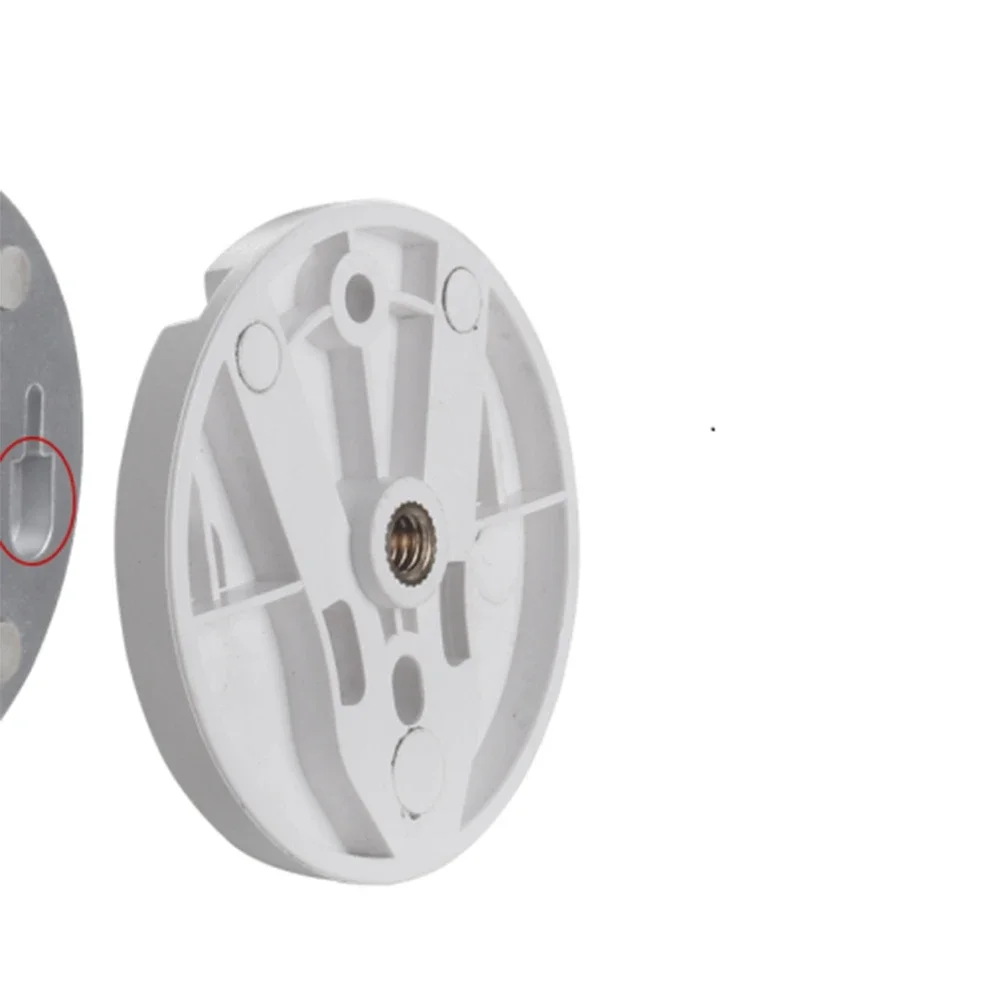 Base de câmera de plástico, 2  - Eufy Camera E220 avaliação e preço